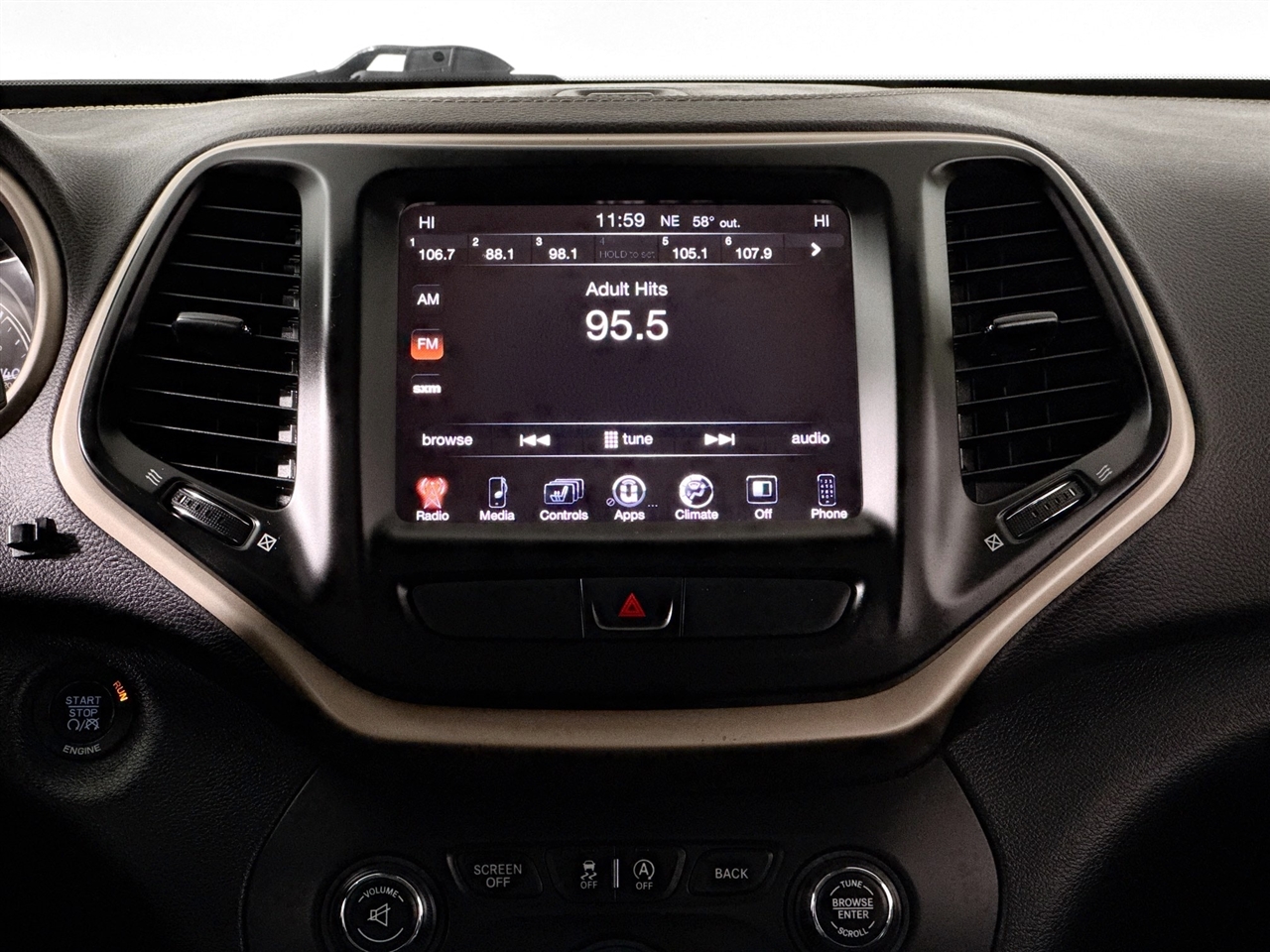 Jeep Cherokee 4WD 4dr Limited 2016