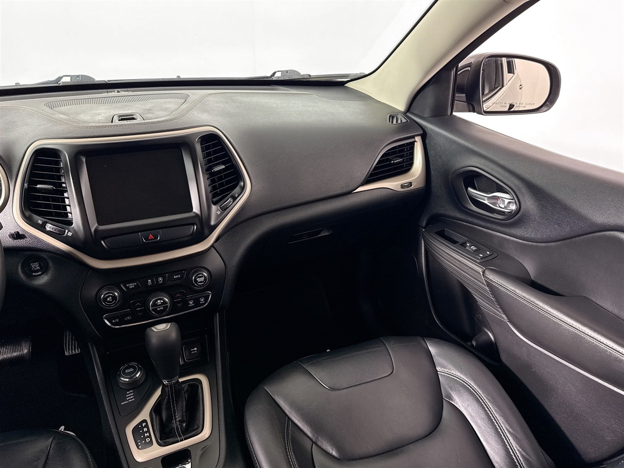 Jeep Cherokee 4WD 4dr Limited 2016