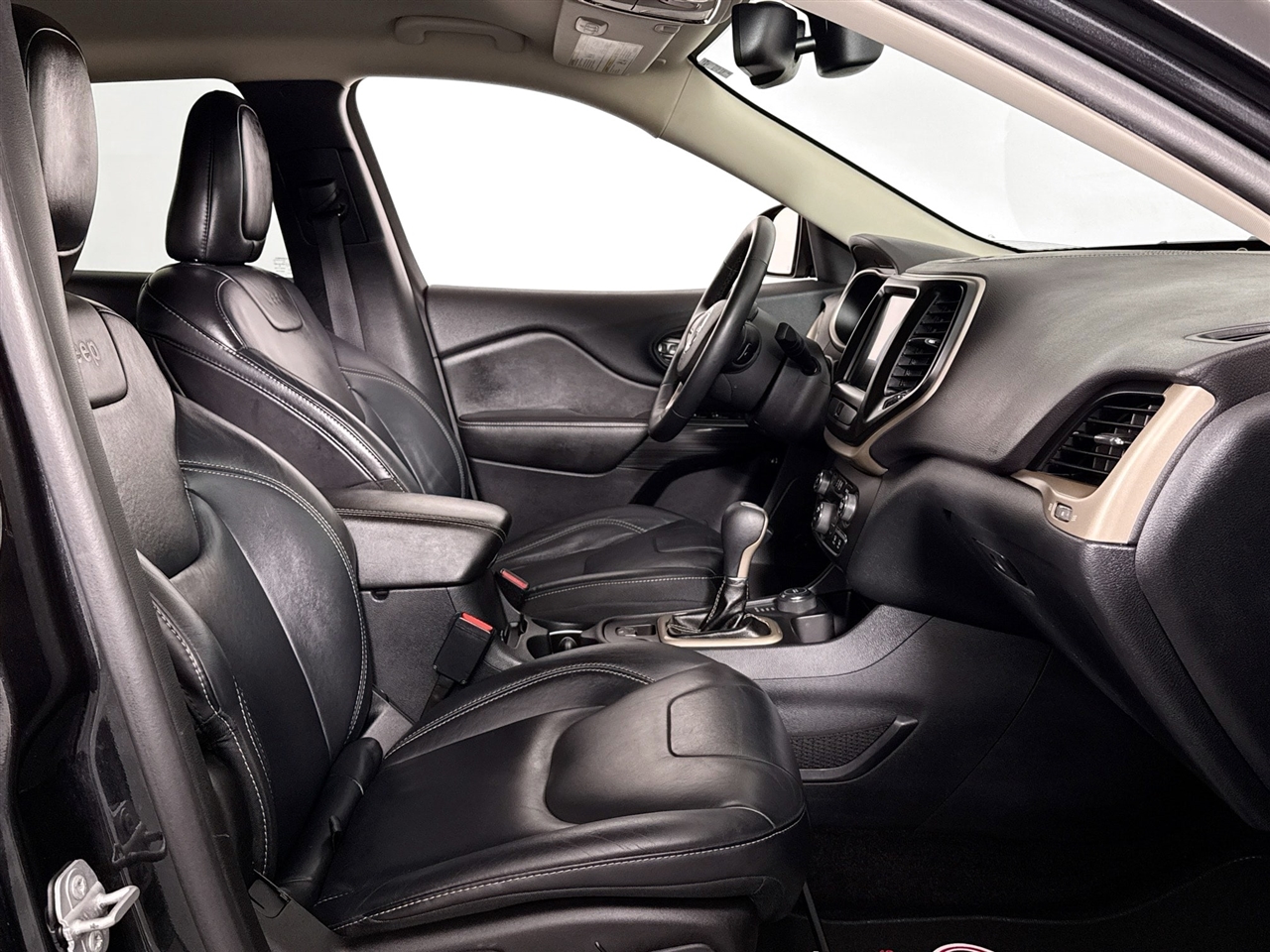 Jeep Cherokee 4WD 4dr Limited 2016