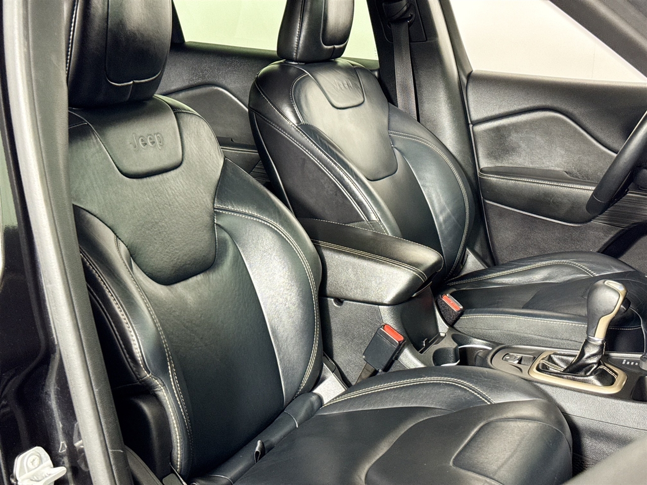 Jeep Cherokee 4WD 4dr Limited 2016