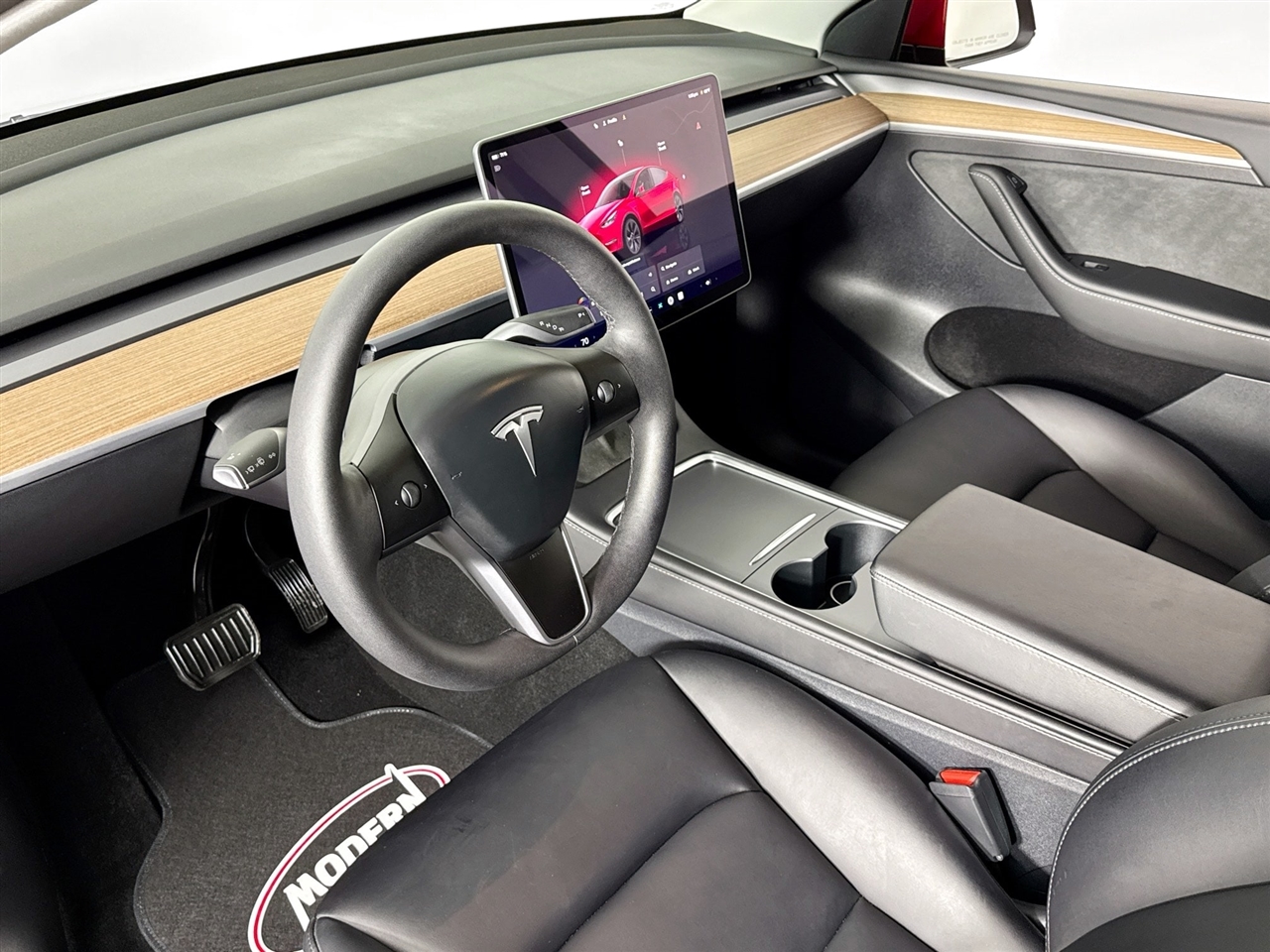 Tesla Model Y Long Range AWD *Ltd Avail* 2025