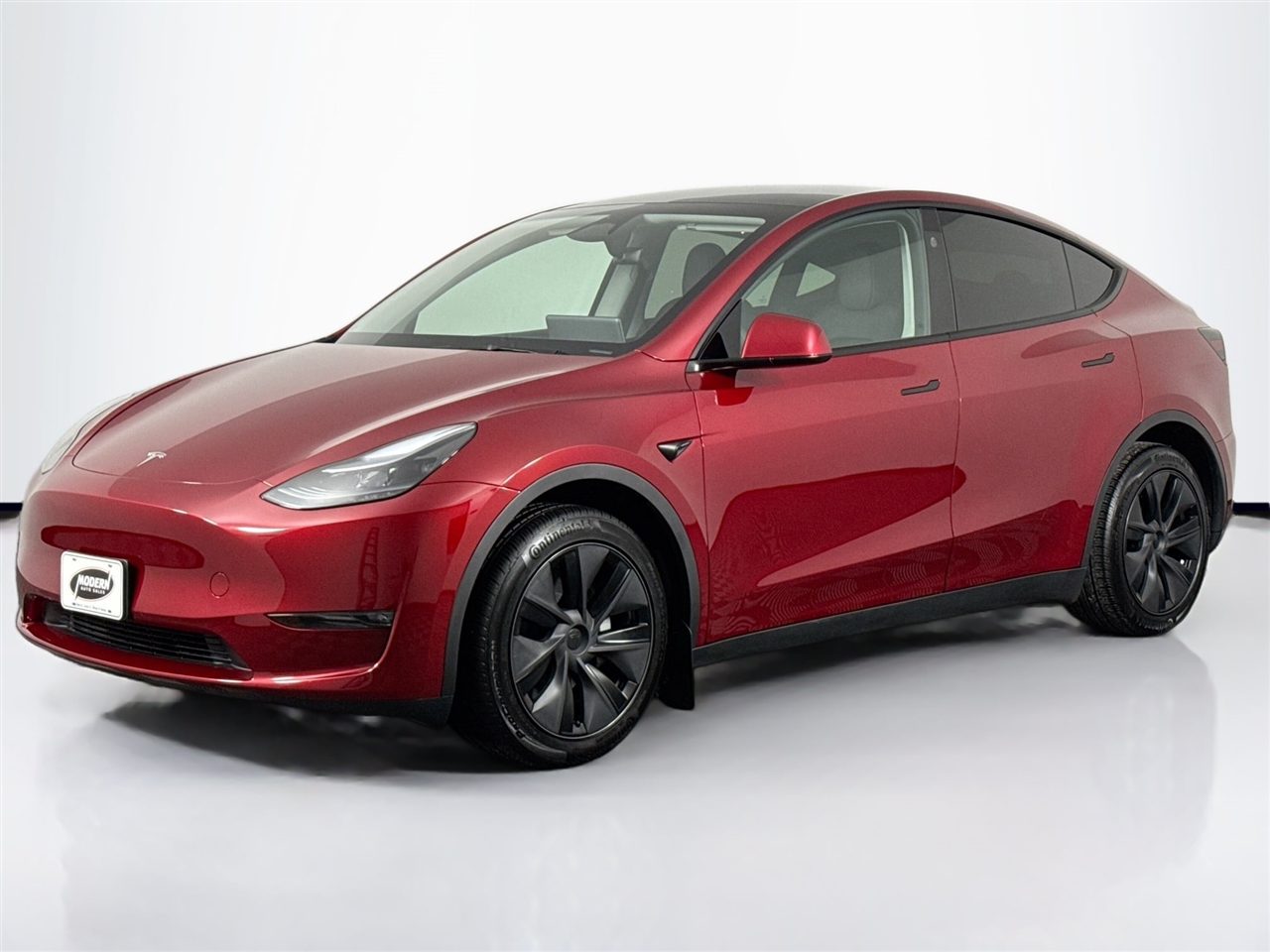 Tesla Model Y Long Range AWD *Ltd Avail* 2025