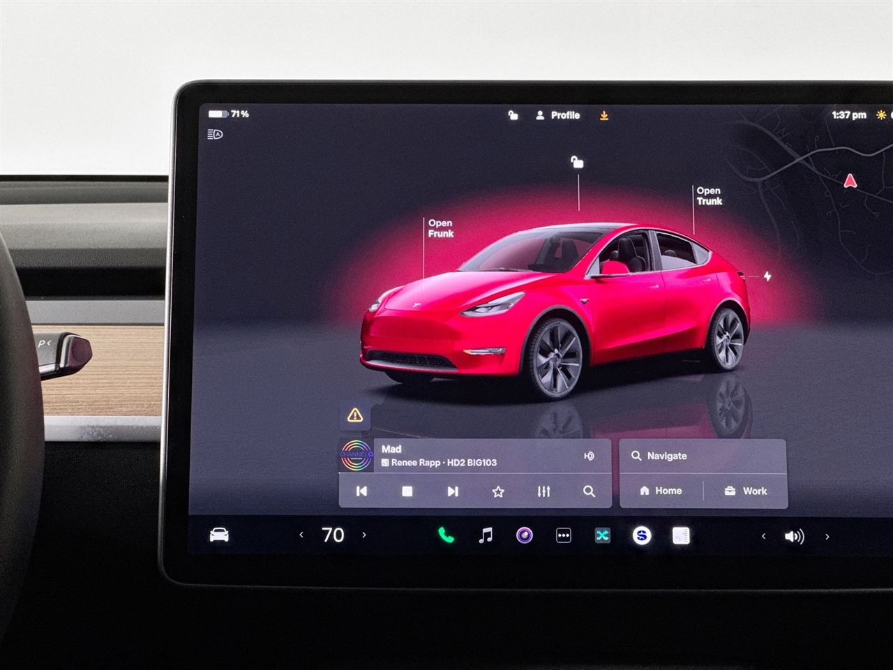 Tesla Model Y Long Range AWD *Ltd Avail* 2025