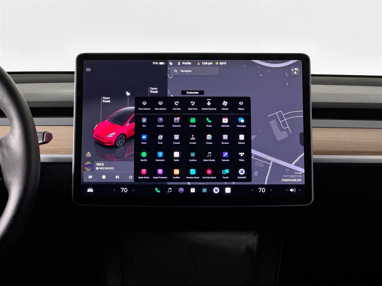 Tesla Model Y Long Range AWD *Ltd Avail* 2025