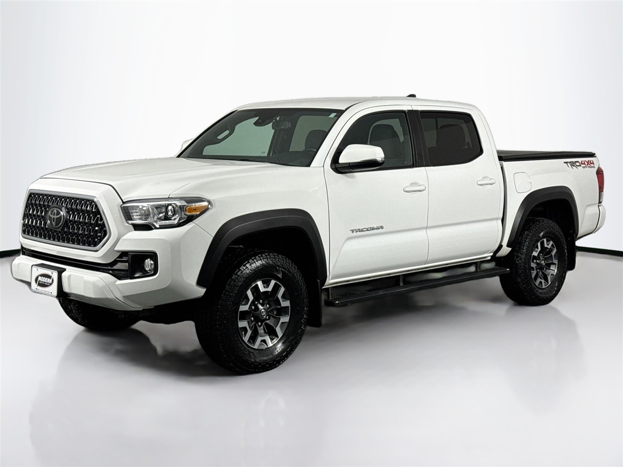 Toyota Tacoma TRD Off Road Double Cab 5' Bed V6 4x4 MT (Natl) 2018