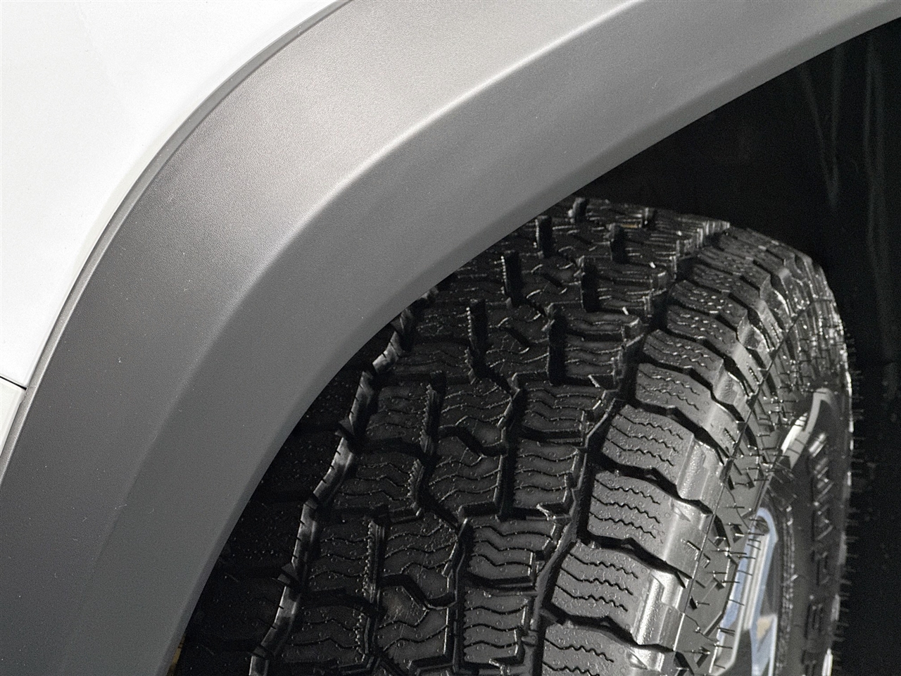 Toyota Tacoma TRD Off Road Double Cab 5' Bed V6 4x4 MT (Natl) 2018