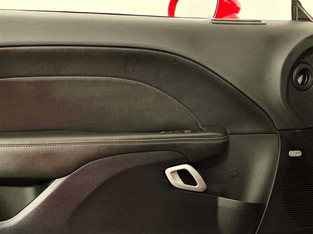 Dodge Challenger 2dr Cpe R/T Scat Pack 2016