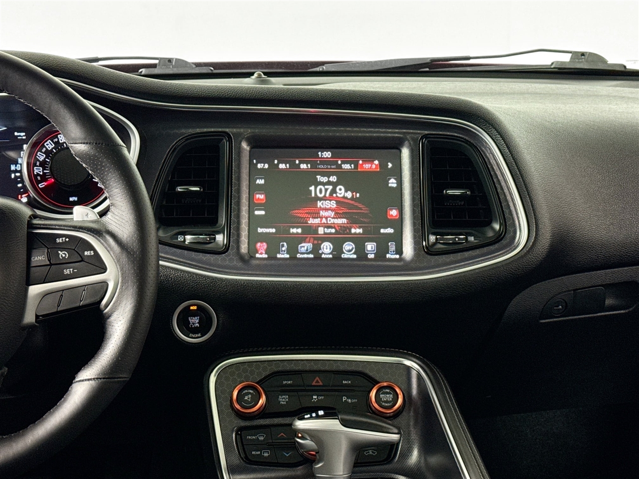 Dodge Challenger 2dr Cpe R/T Scat Pack 2016