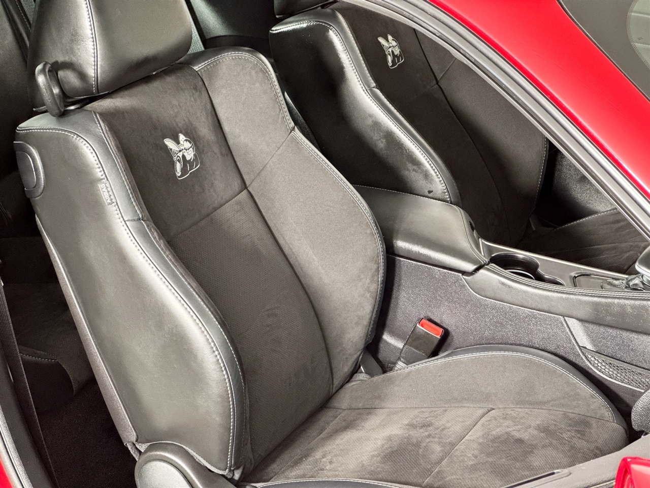 Dodge Challenger 2dr Cpe R/T Scat Pack 2016