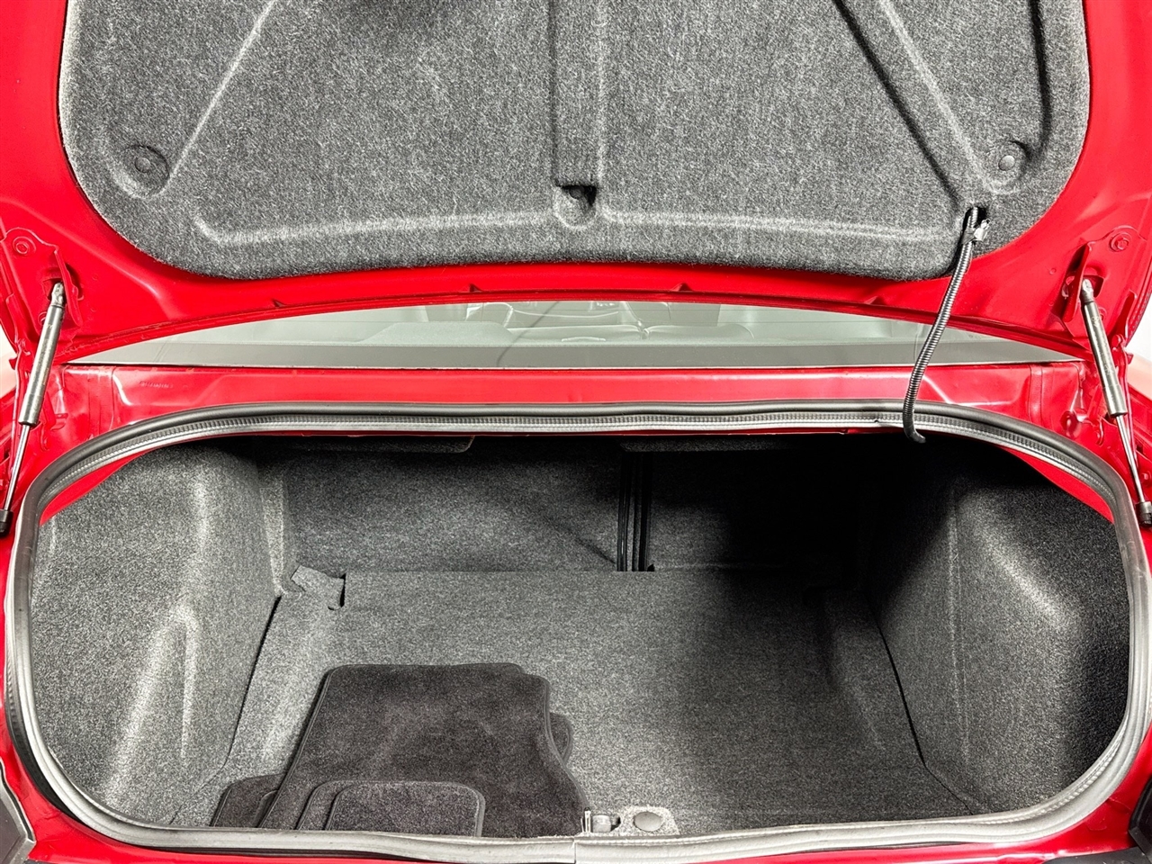 Dodge Challenger 2dr Cpe R/T Scat Pack 2016