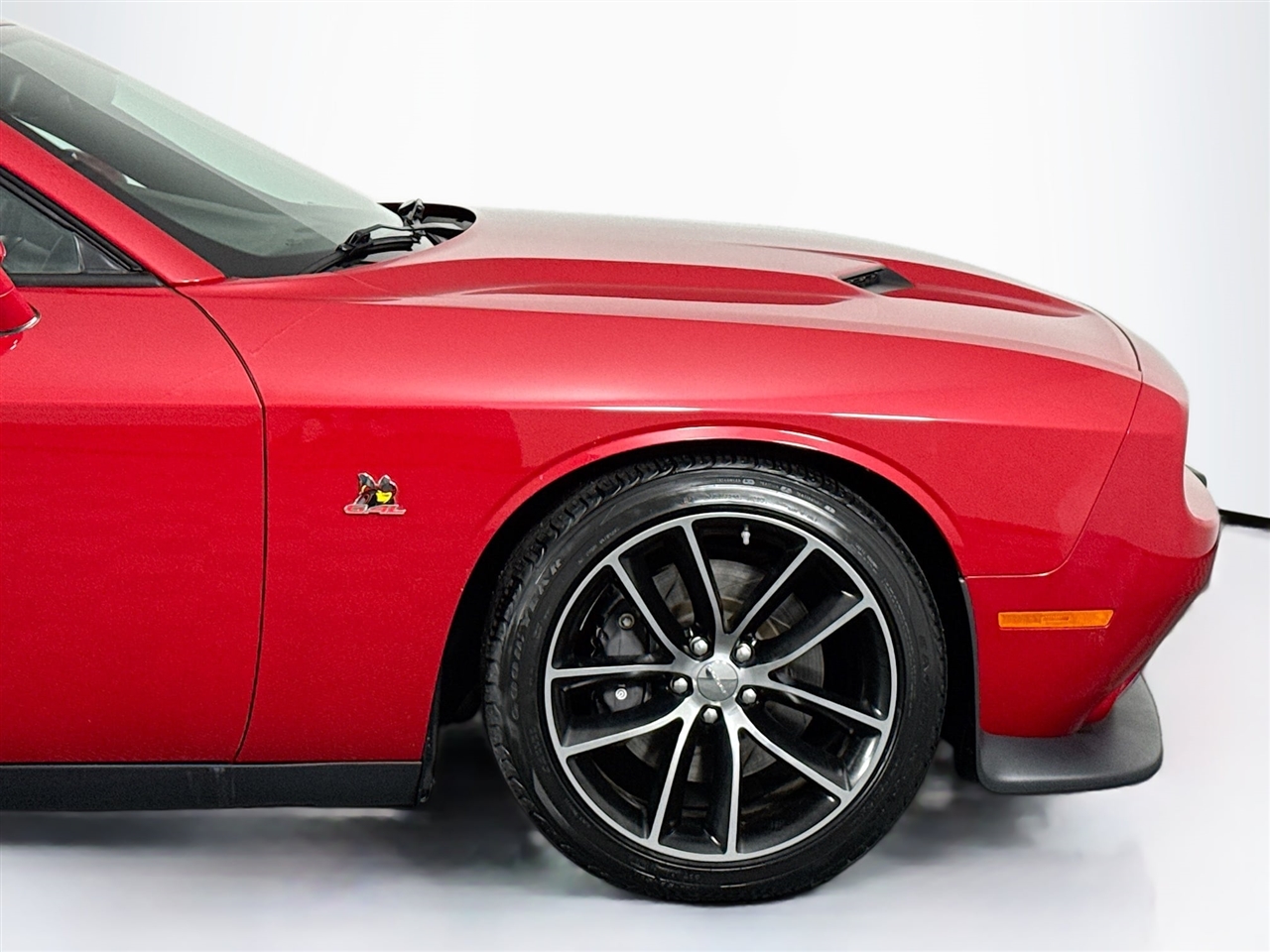 Dodge Challenger 2dr Cpe R/T Scat Pack 2016