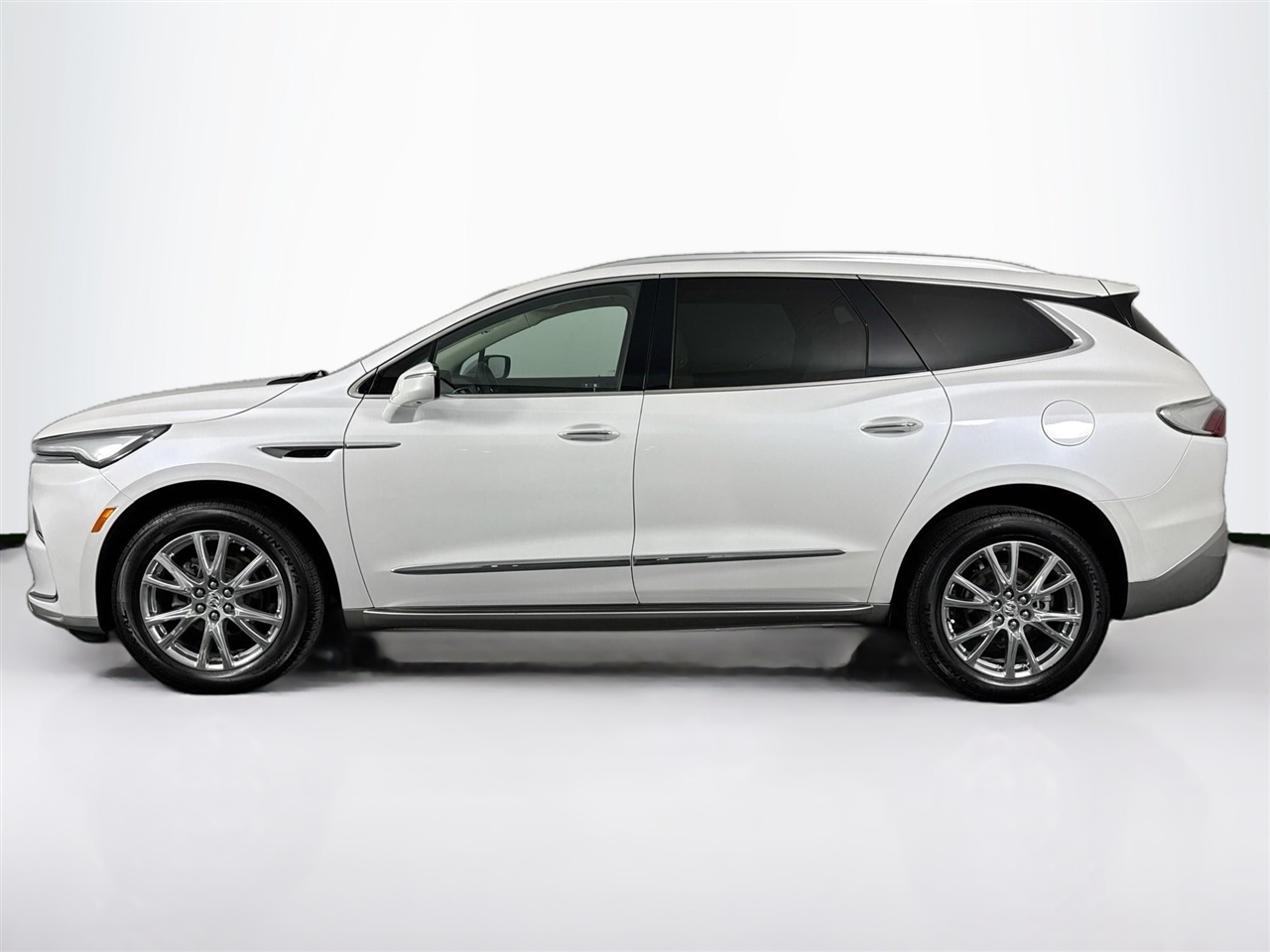 Buick Enclave AWD 4dr Essence 2023