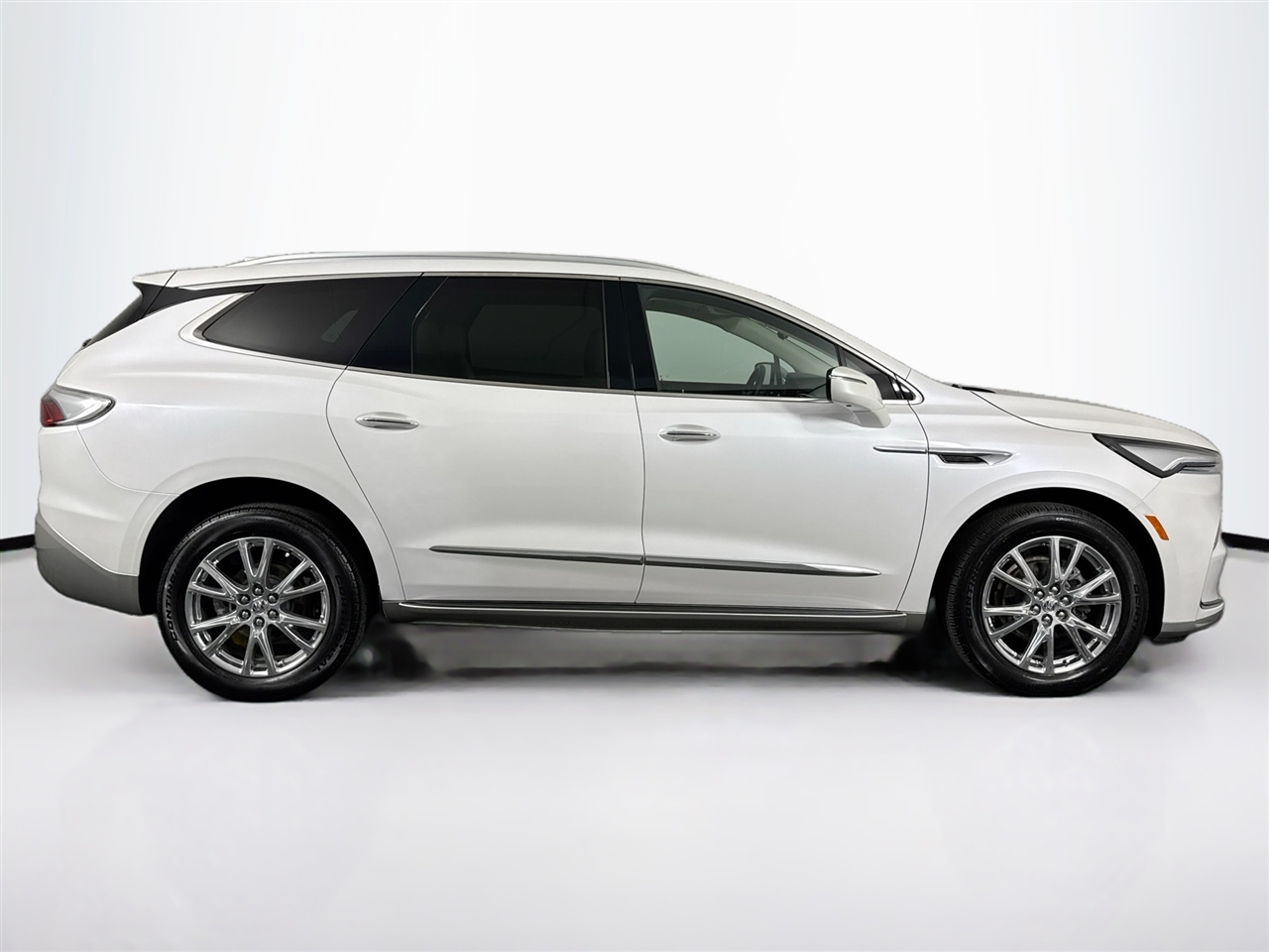Buick Enclave AWD 4dr Essence 2023