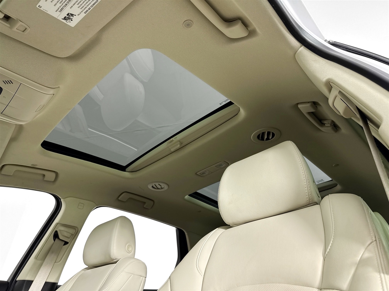 Buick Enclave AWD 4dr Essence 2023