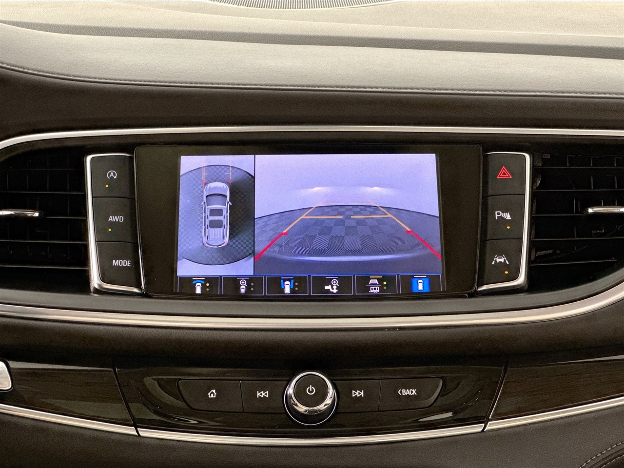 Buick Enclave AWD 4dr Essence 2023