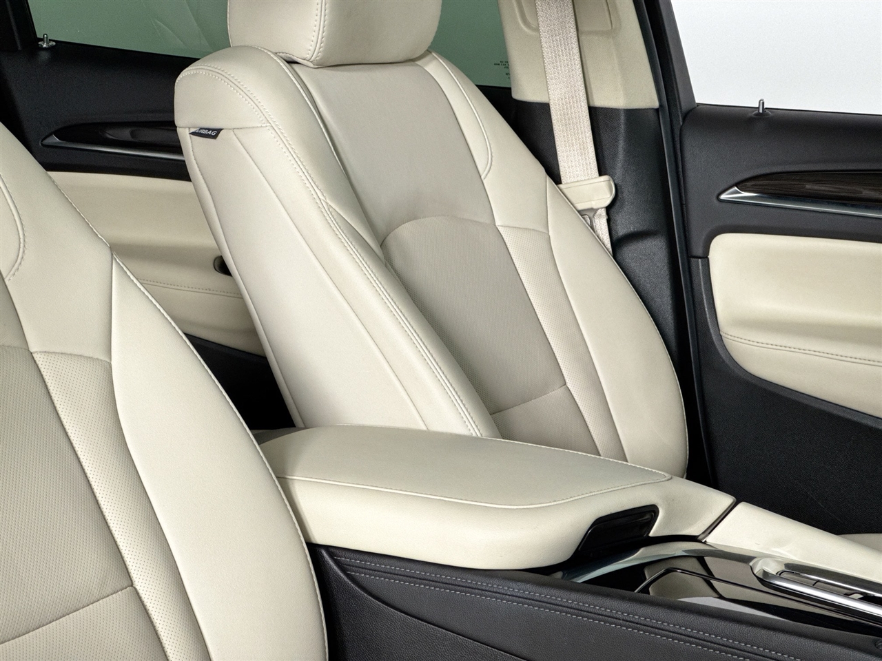 Buick Enclave AWD 4dr Essence 2023