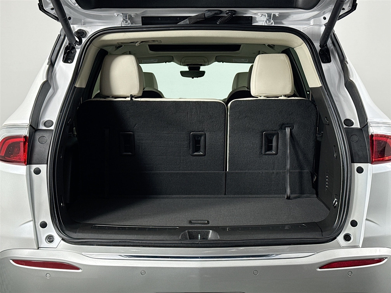 Buick Enclave AWD 4dr Essence 2023