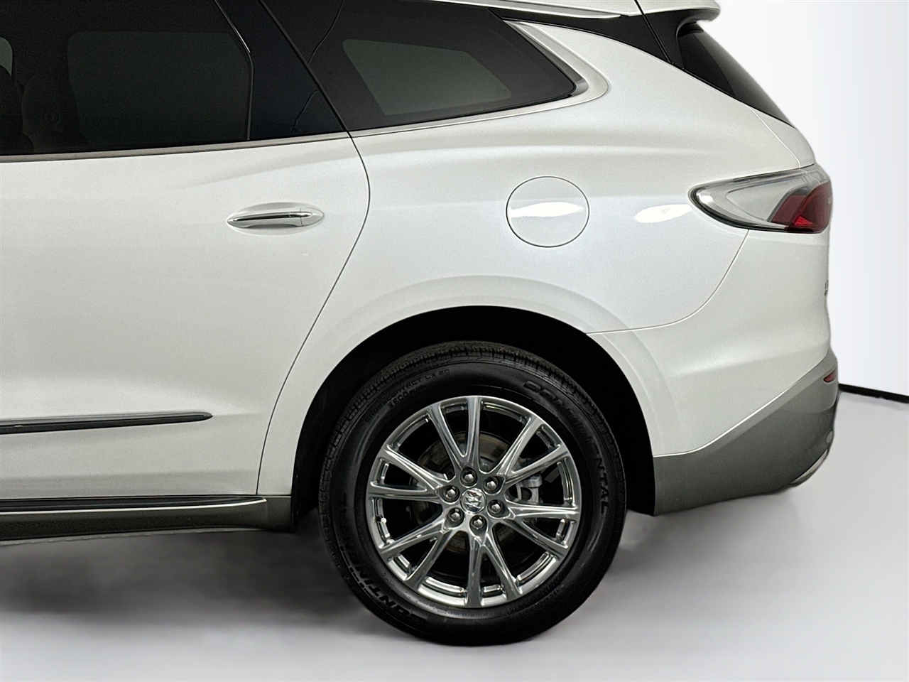 Buick Enclave AWD 4dr Essence 2023