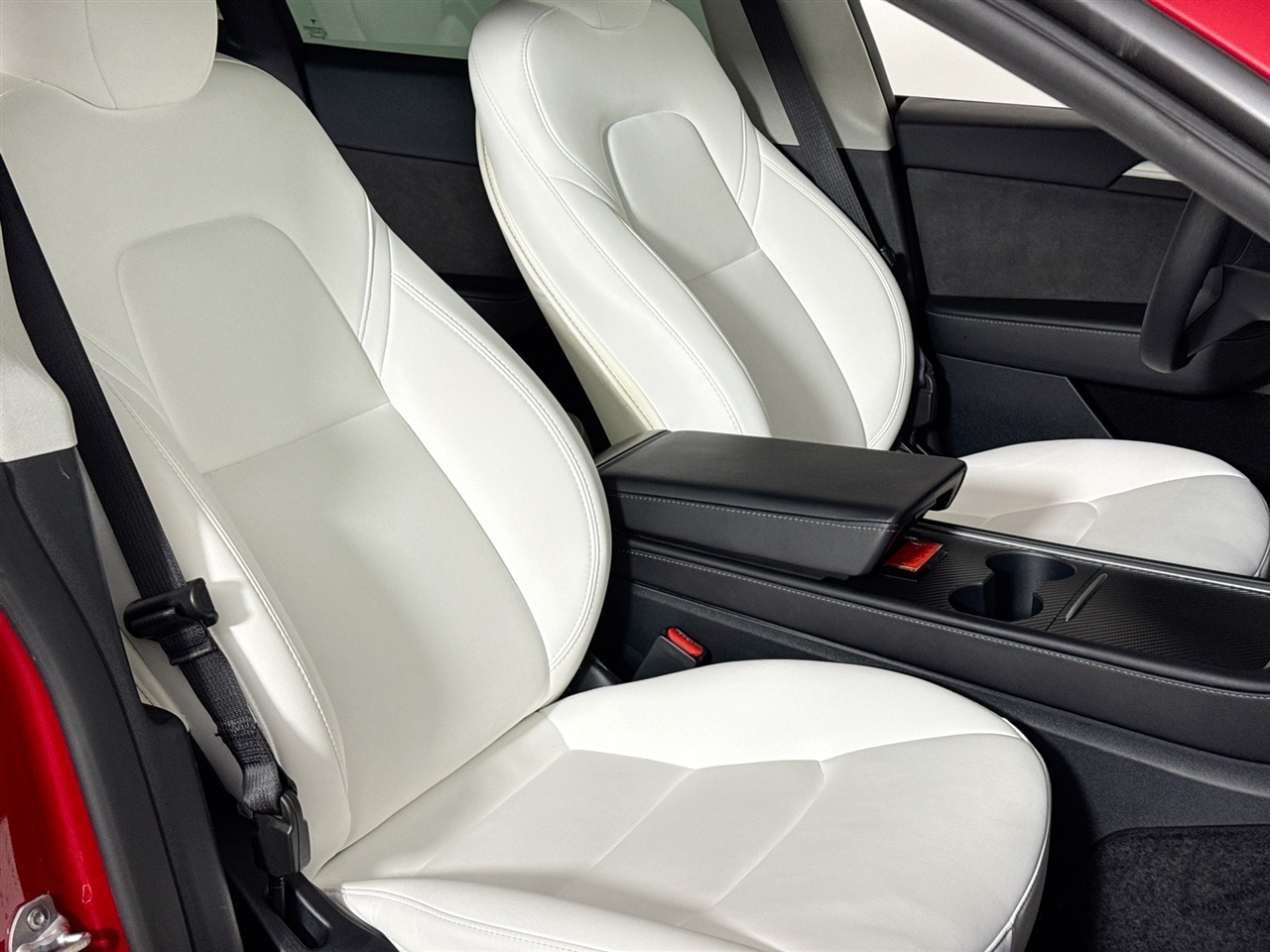 Tesla Model Y Long Range AWD 2023