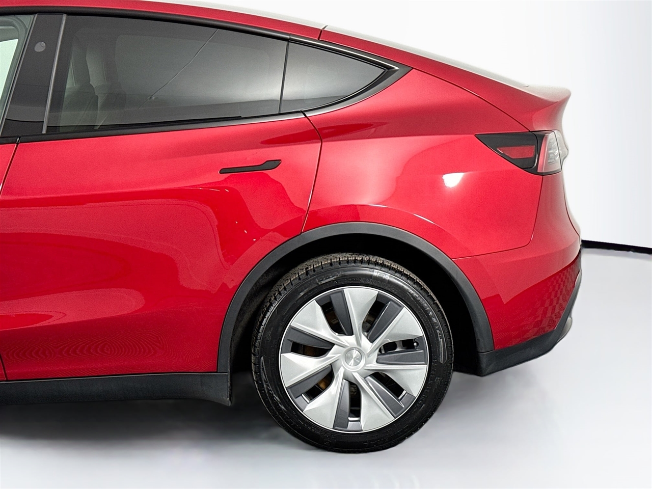 Tesla Model Y Long Range AWD 2023