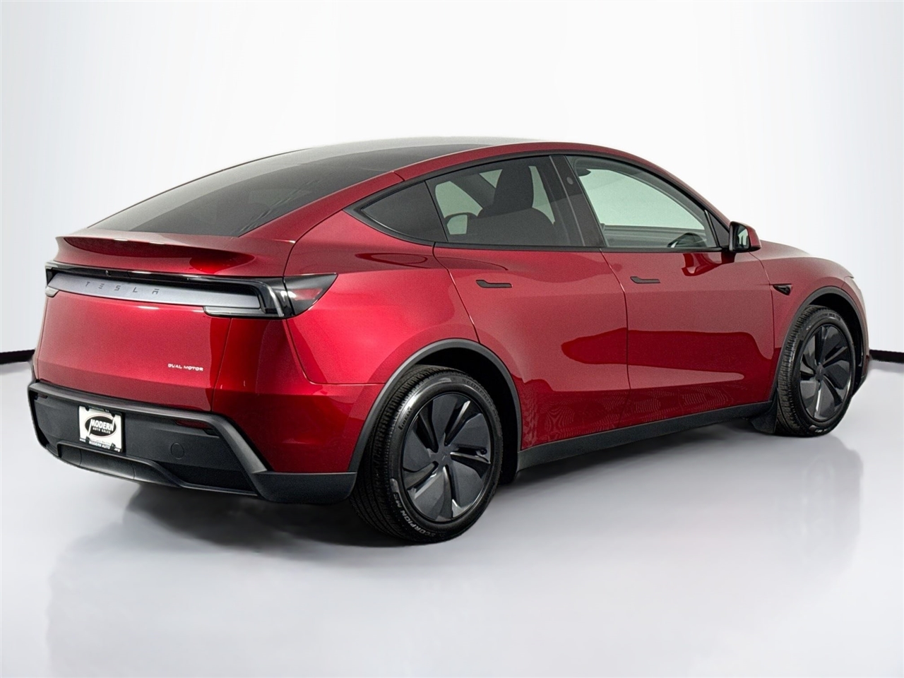 Tesla Model Y Long Range Launch Series AWD *Ltd Avail* 2026