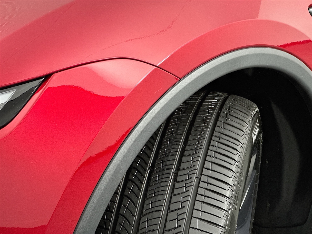 Tesla Model Y Long Range Launch Series AWD *Ltd Avail* 2026