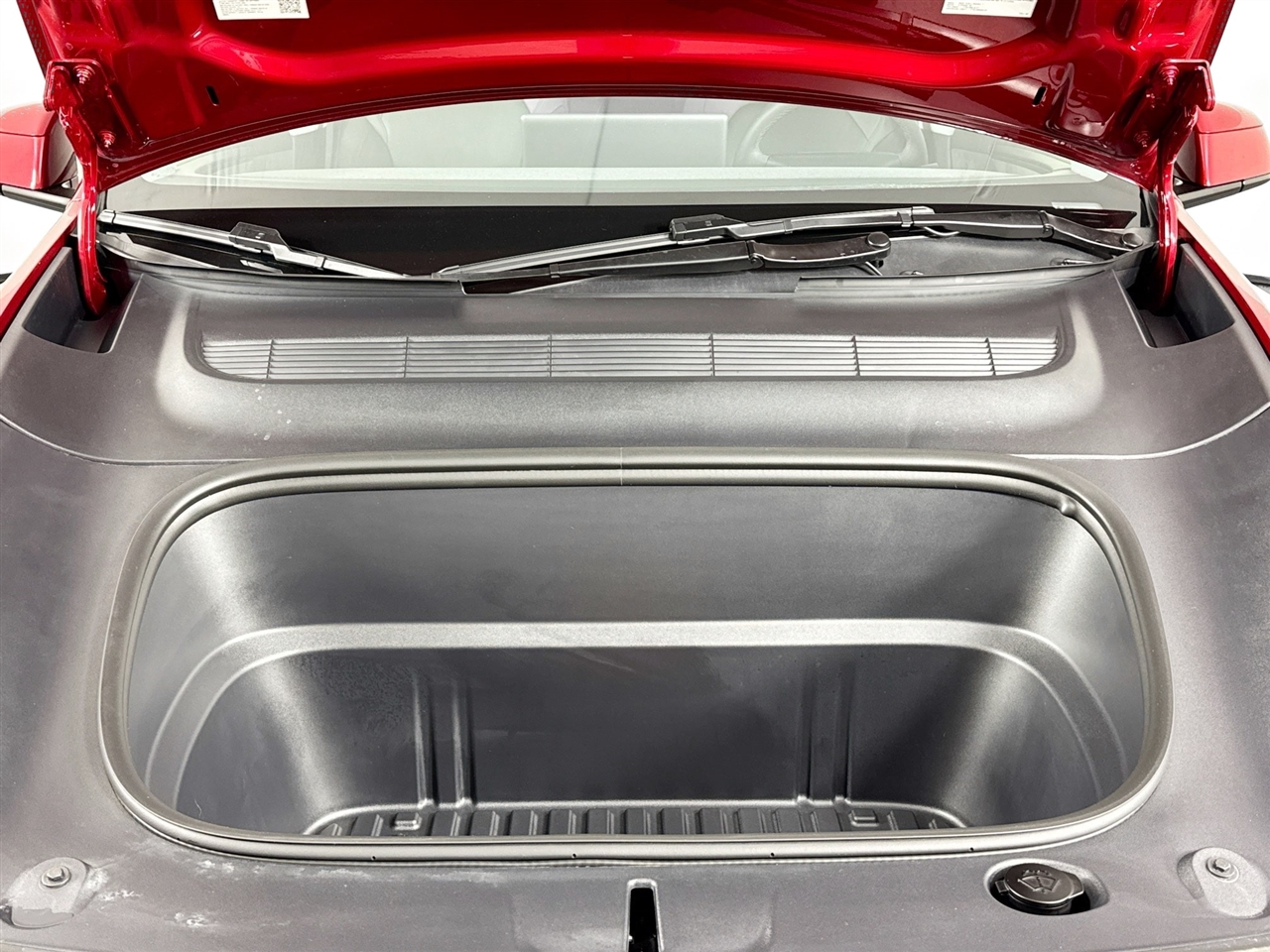 Tesla Model Y Long Range Launch Series AWD *Ltd Avail* 2026