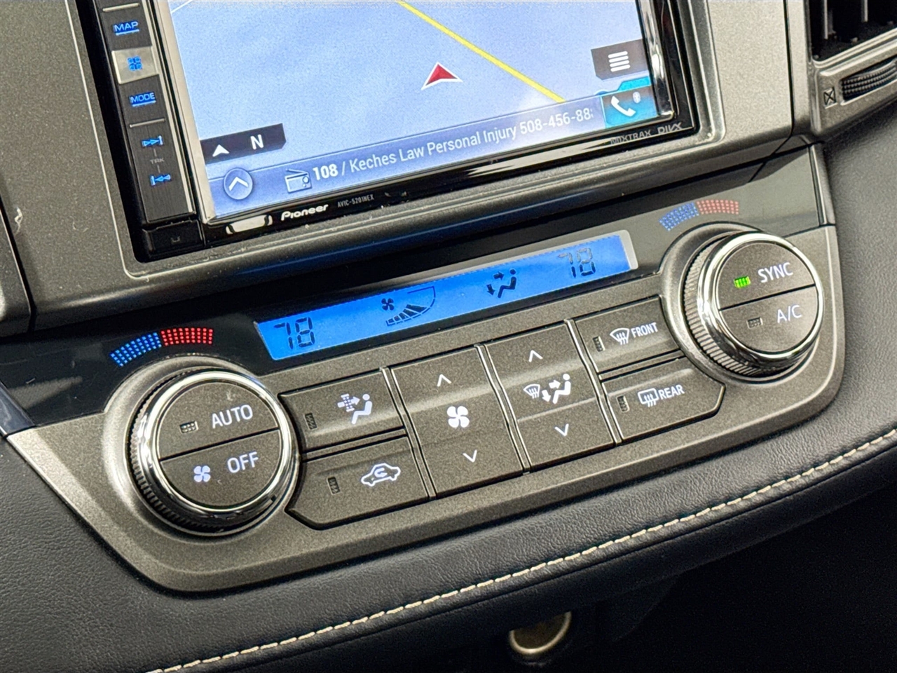 Toyota RAV4 AWD 4dr XLE (Natl) 2014