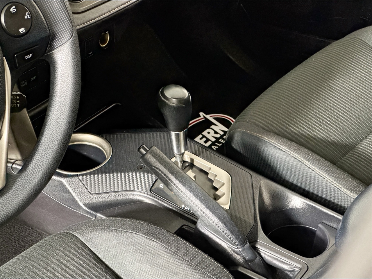 Toyota RAV4 AWD 4dr XLE (Natl) 2014