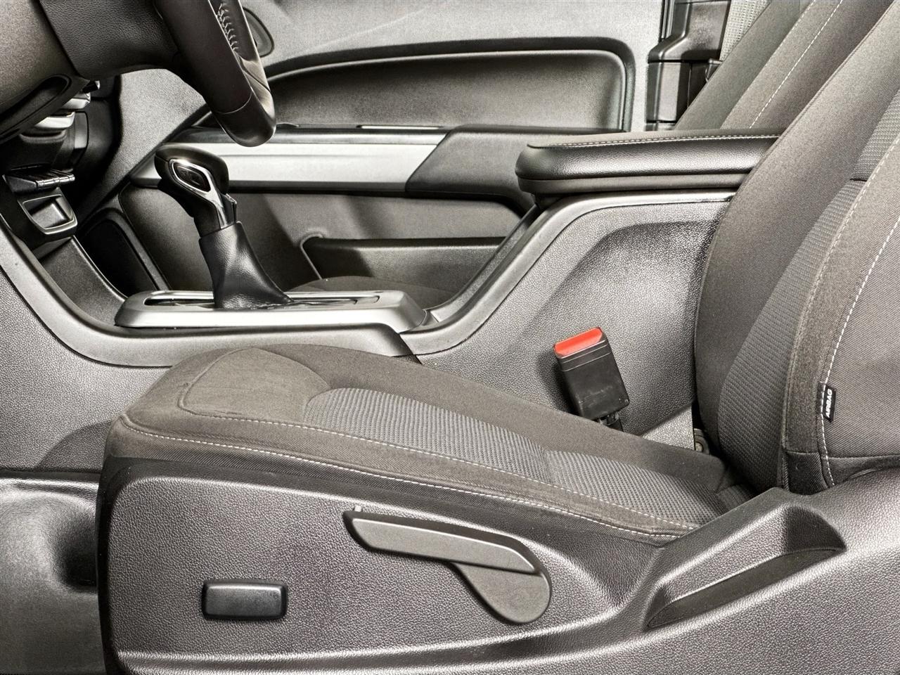 Chevrolet Colorado 2WD Ext Cab 128" LT 2022