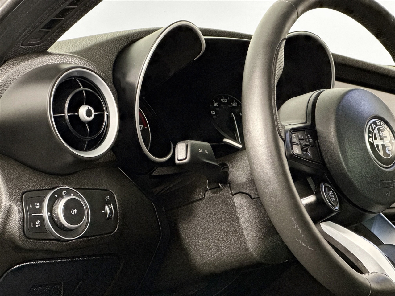 Alfa Romeo Giulia Ti AWD 2022