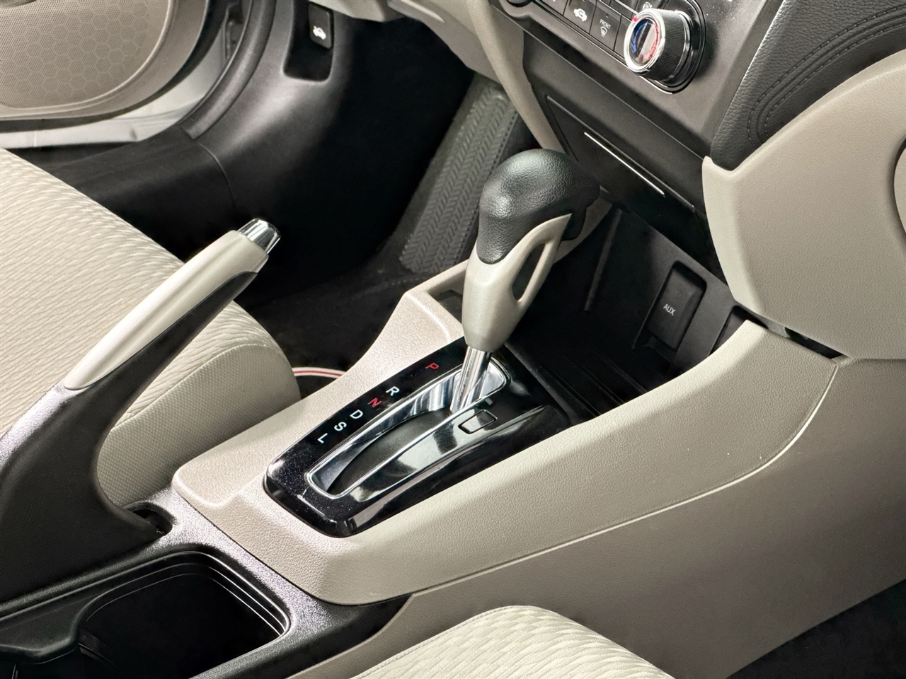 Honda Civic Sedan 4dr CVT LX 2015