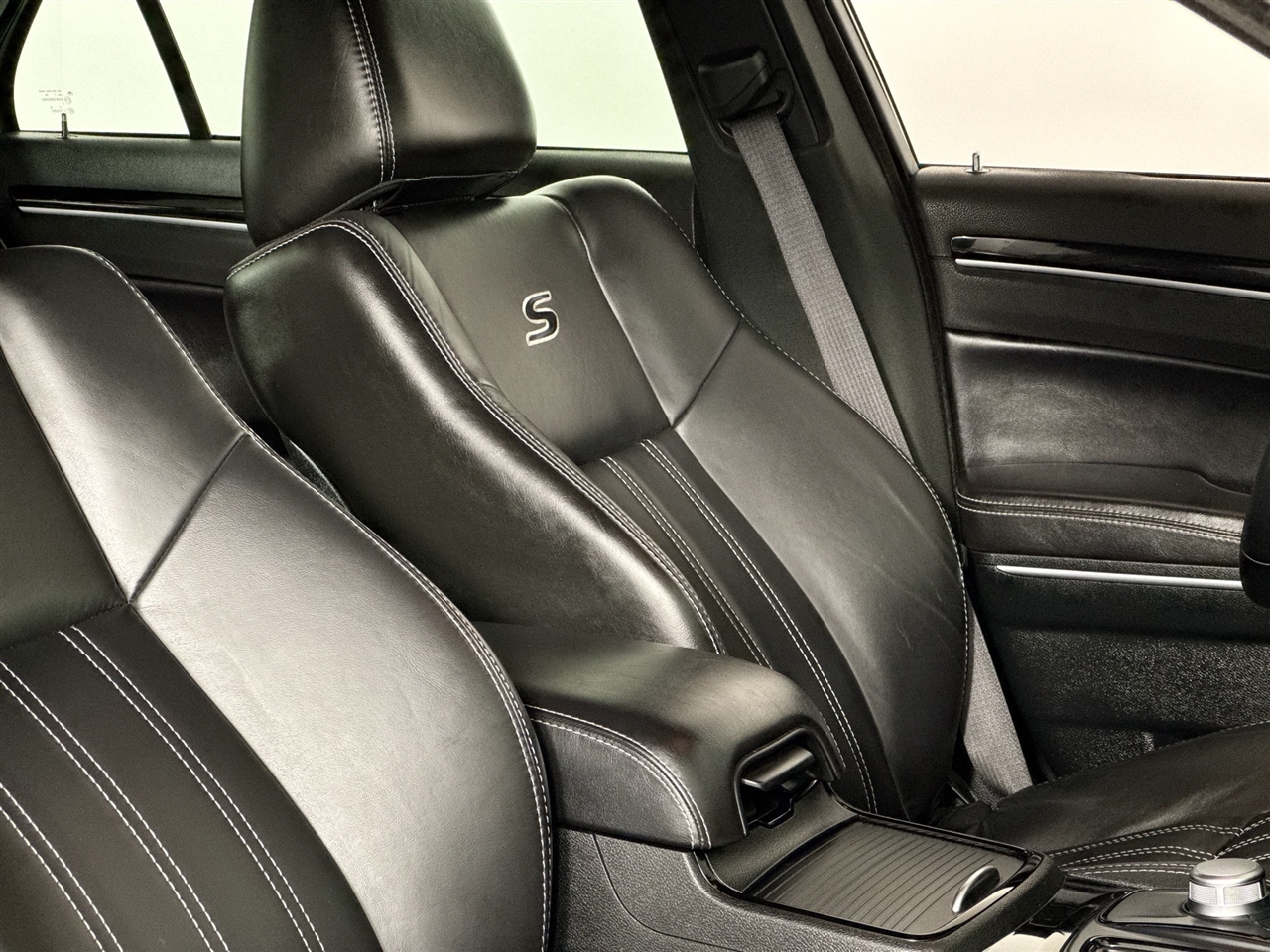 Chrysler 300 300S AWD 2018