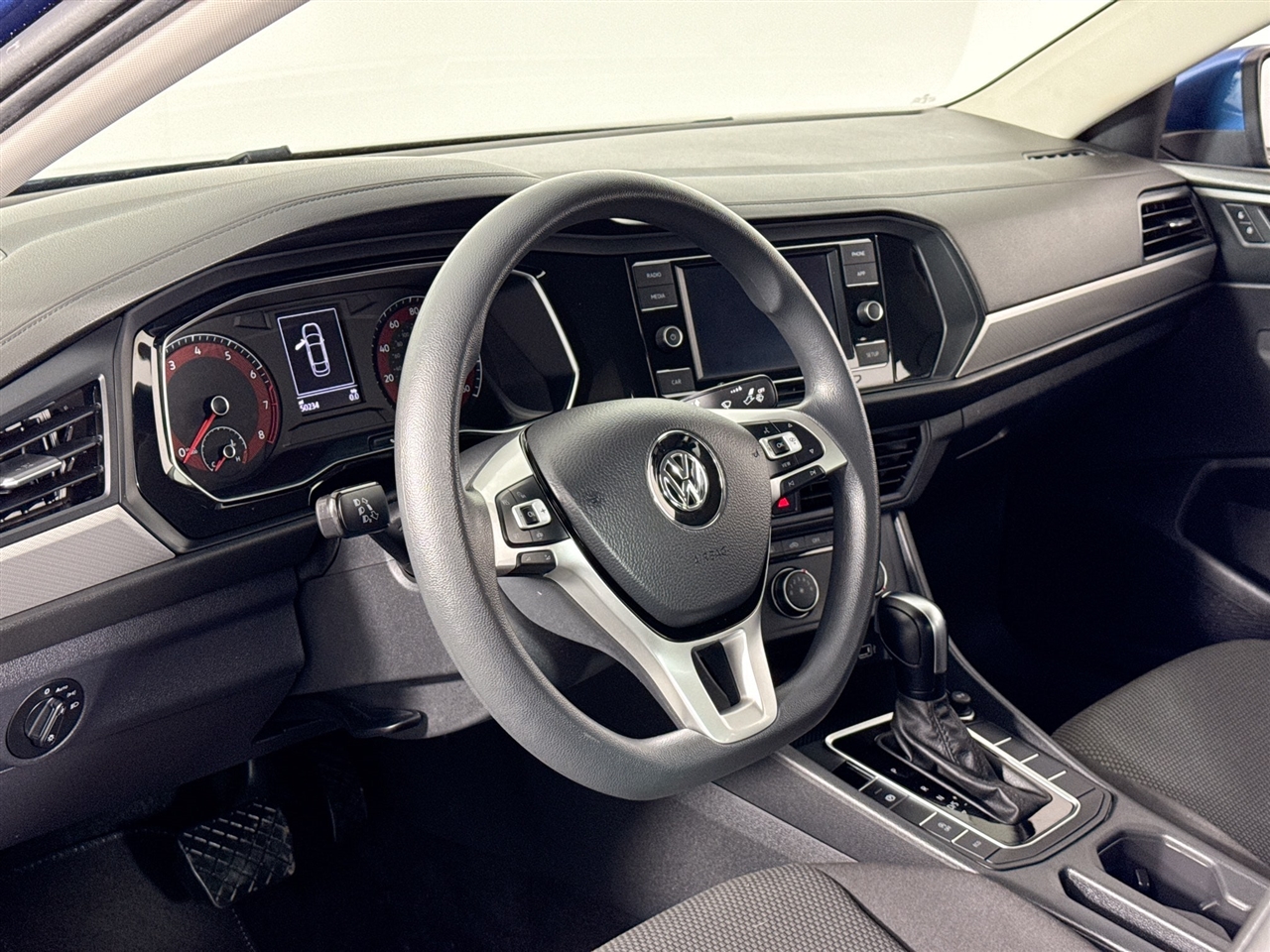 Volkswagen Jetta R-Line Auto w/SULEV 2019