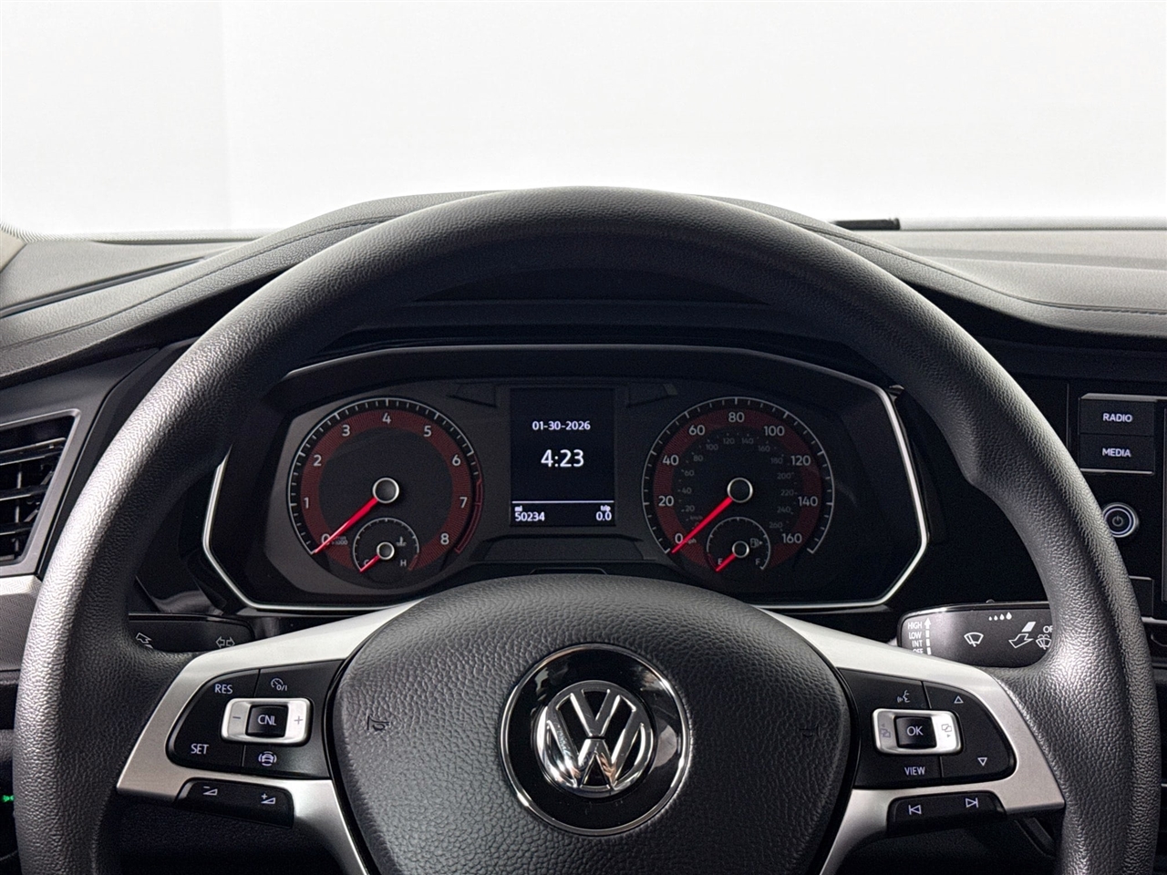 Volkswagen Jetta R-Line Auto w/SULEV 2019