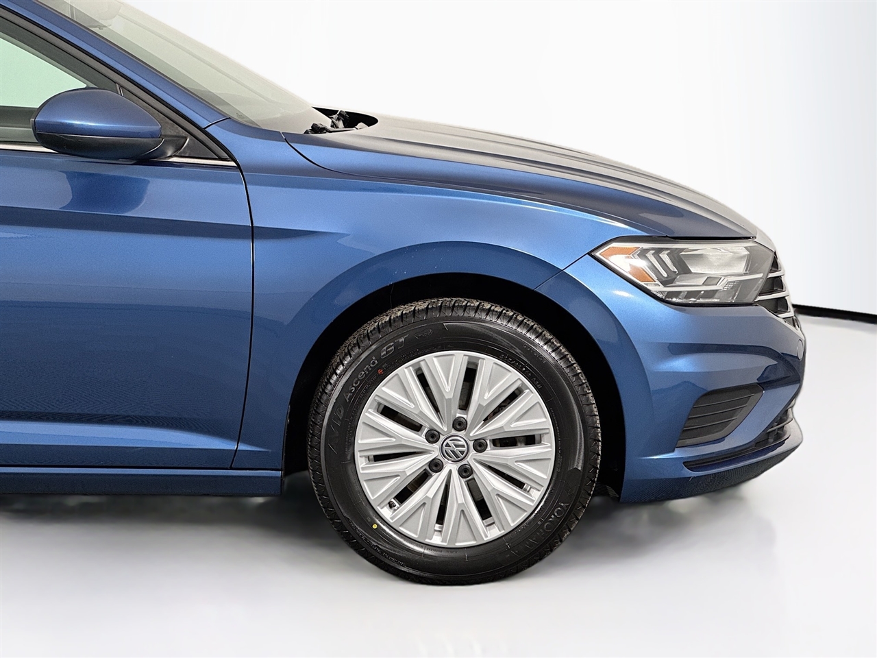 Volkswagen Jetta R-Line Auto w/SULEV 2019