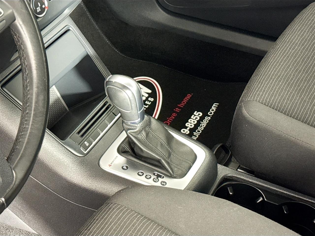 Volkswagen Tiguan 4MOTION 4dr Auto R-Line 2015