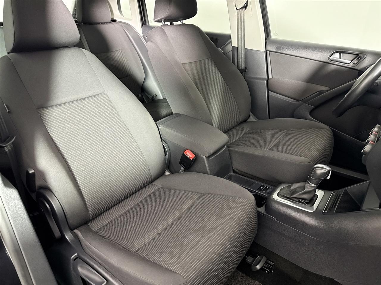 Volkswagen Tiguan 4MOTION 4dr Auto R-Line 2015