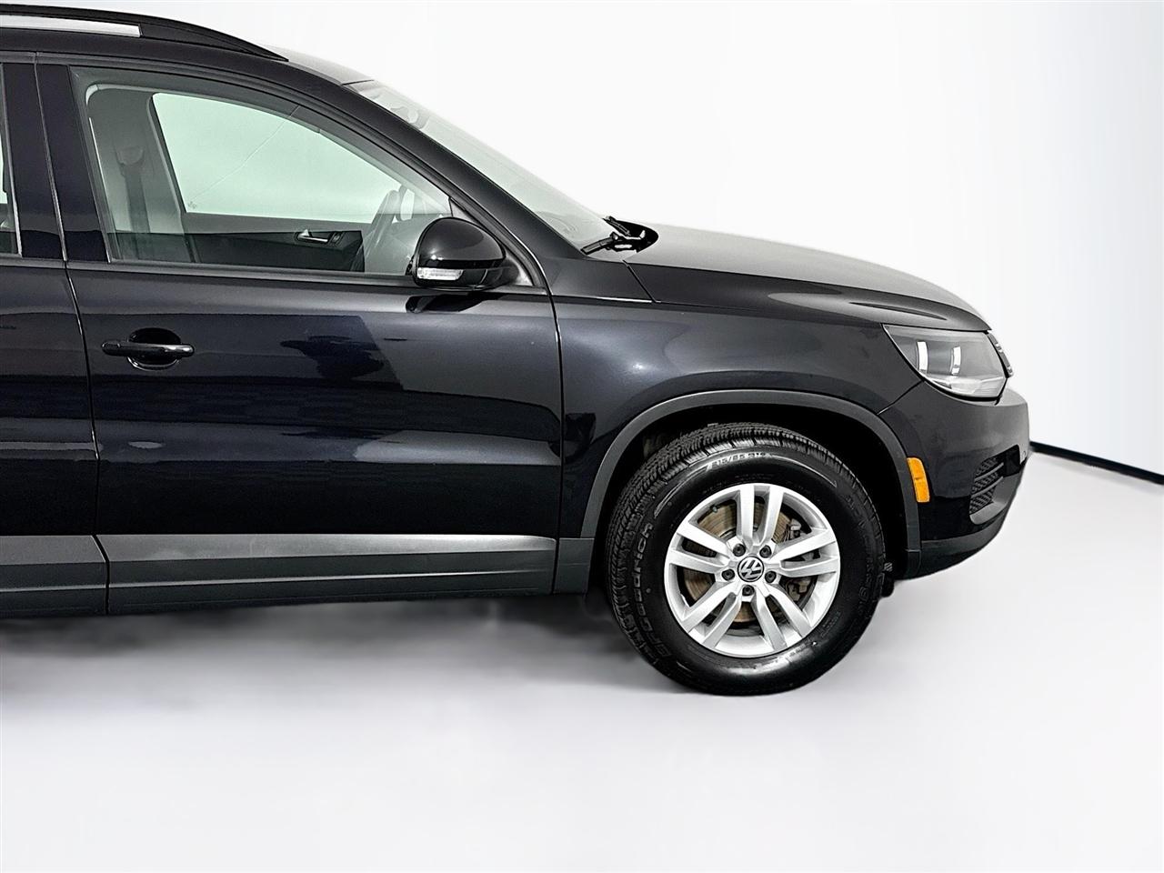 Volkswagen Tiguan 4MOTION 4dr Auto R-Line 2015