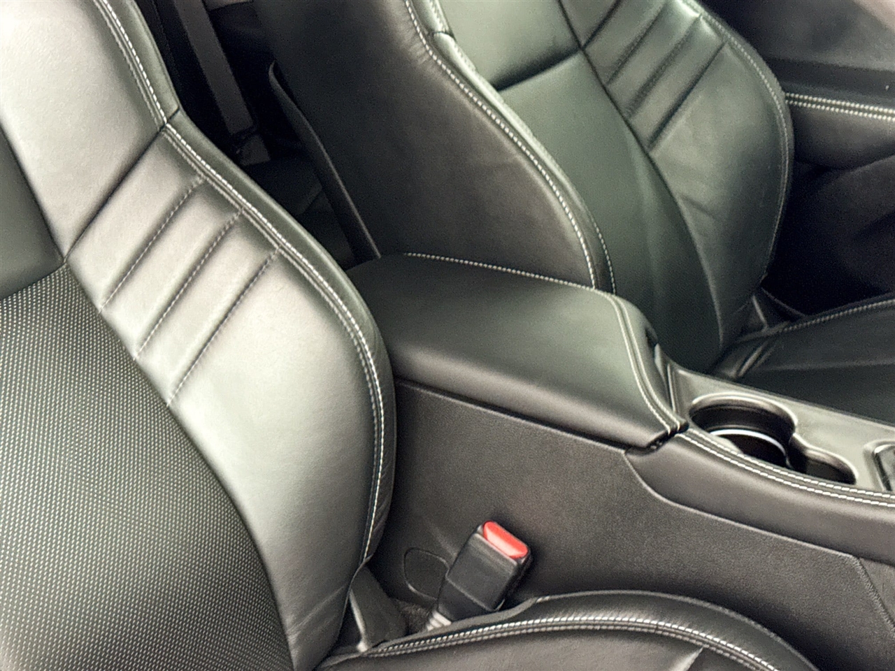 Dodge Challenger SRT Hellcat Jailbreak RWD 2023