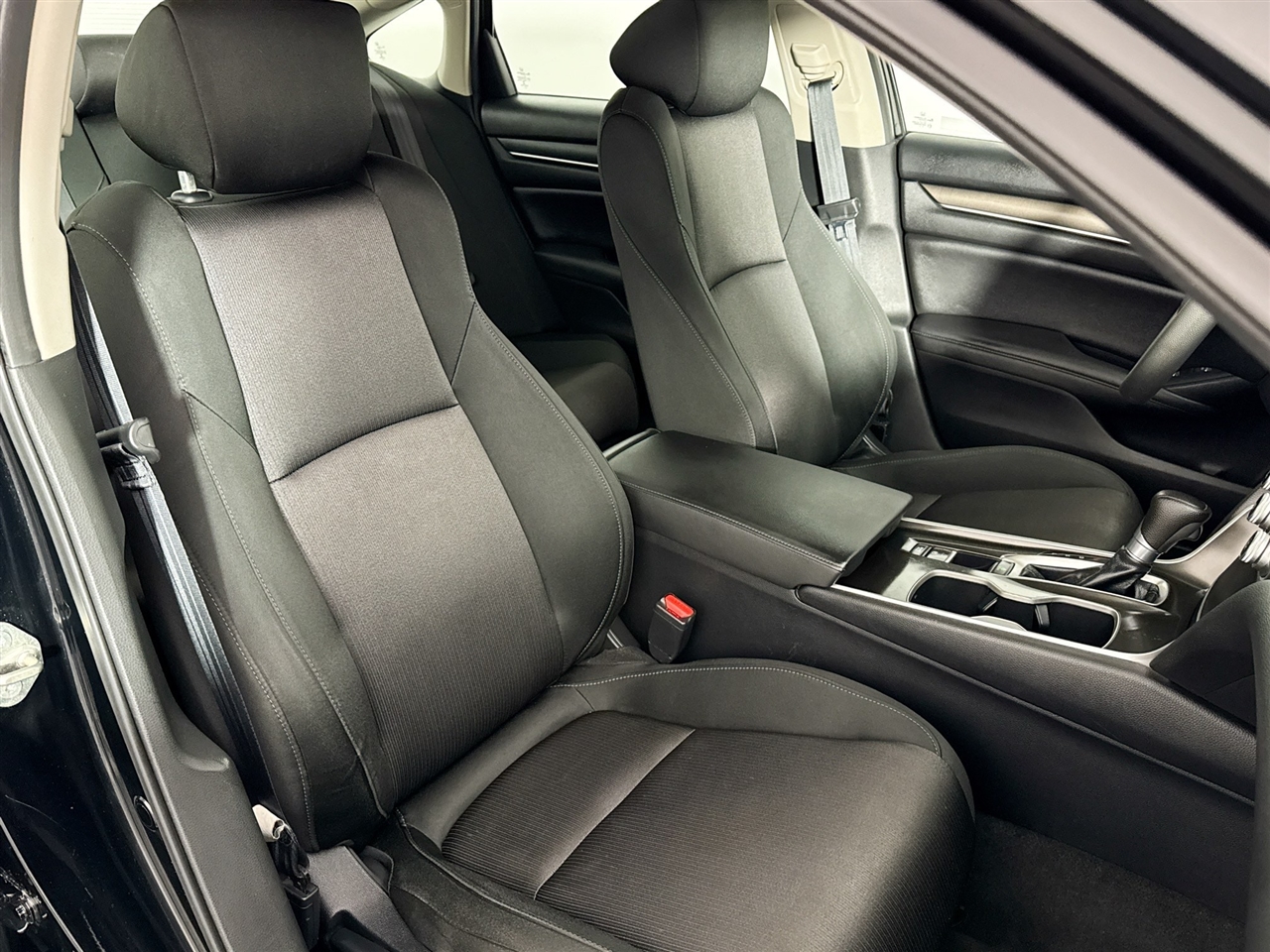 Honda Accord Sedan LX 1.5T CVT 2019