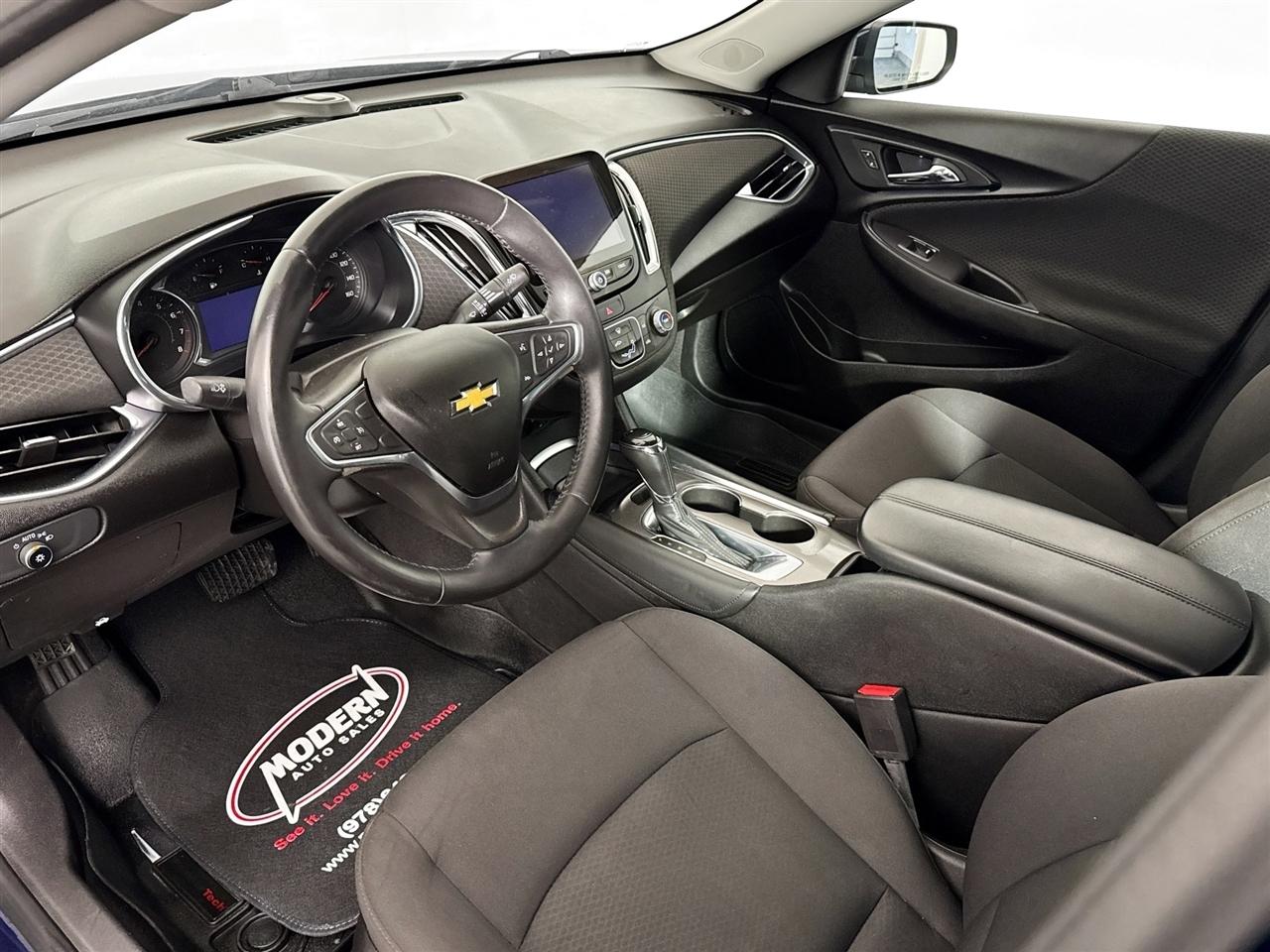 Chevrolet Malibu 4dr Sdn LT w/1LT 2017