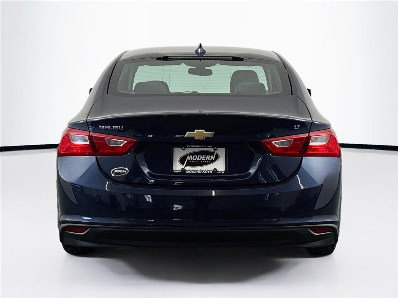 Chevrolet Malibu 4dr Sdn LT w/1LT 2017