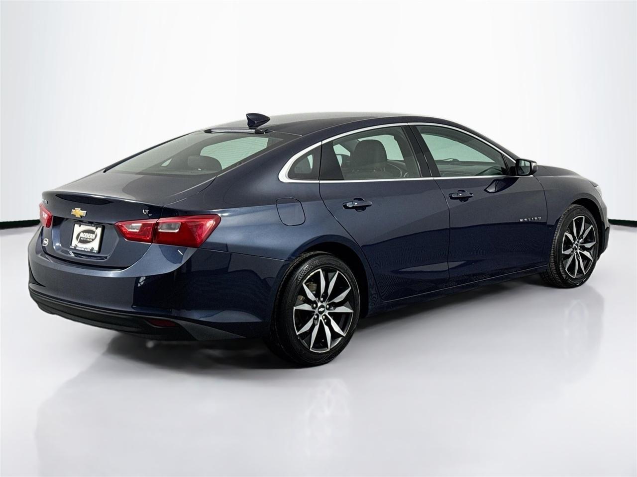 Chevrolet Malibu 4dr Sdn LT w/1LT 2017