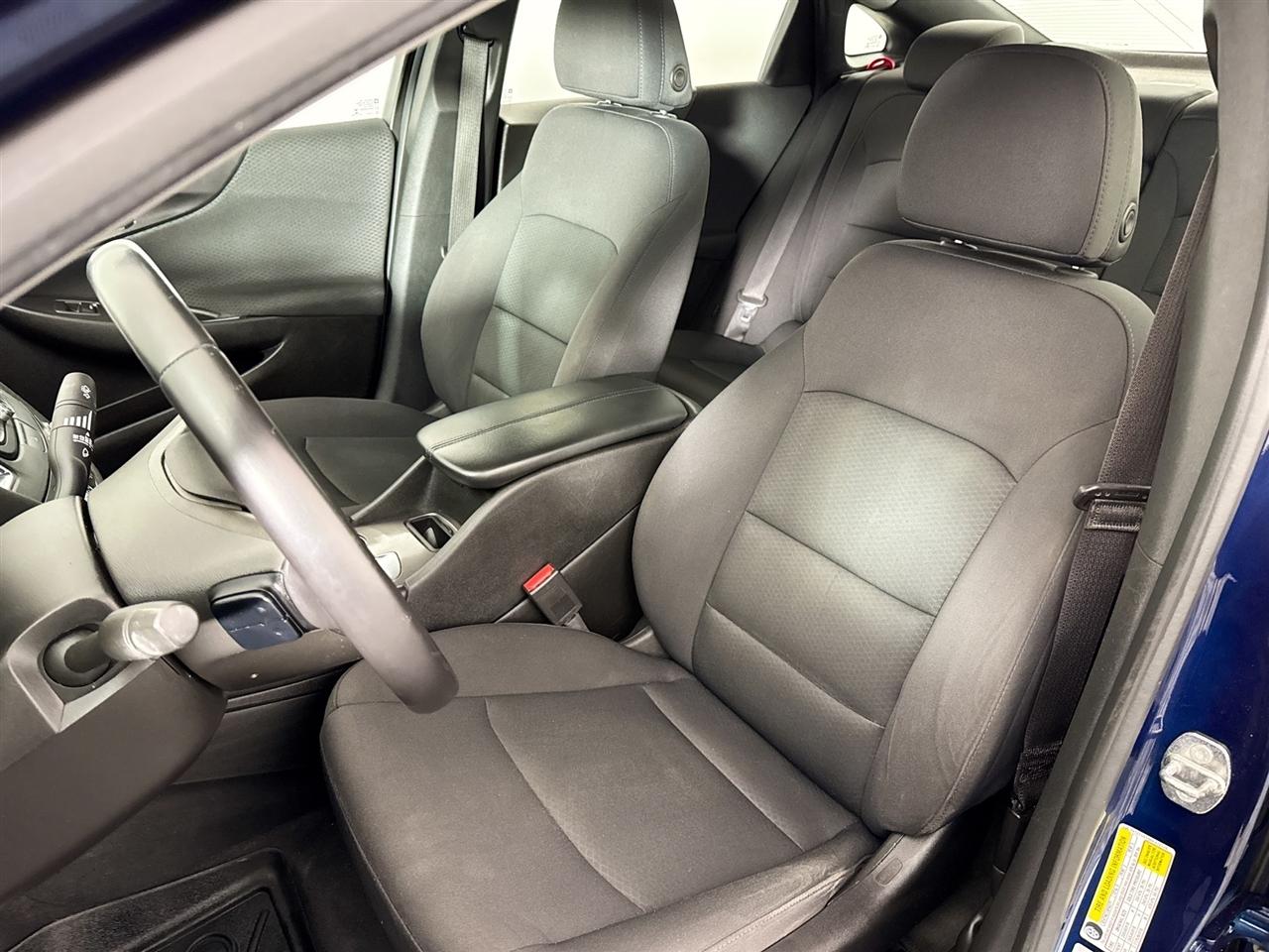 Chevrolet Malibu 4dr Sdn LT w/1LT 2017