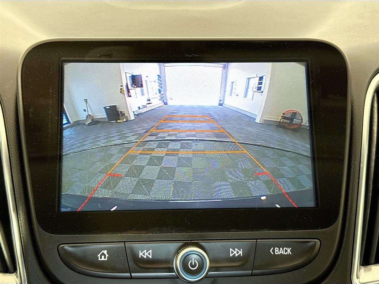 Chevrolet Malibu 4dr Sdn LT w/1LT 2017