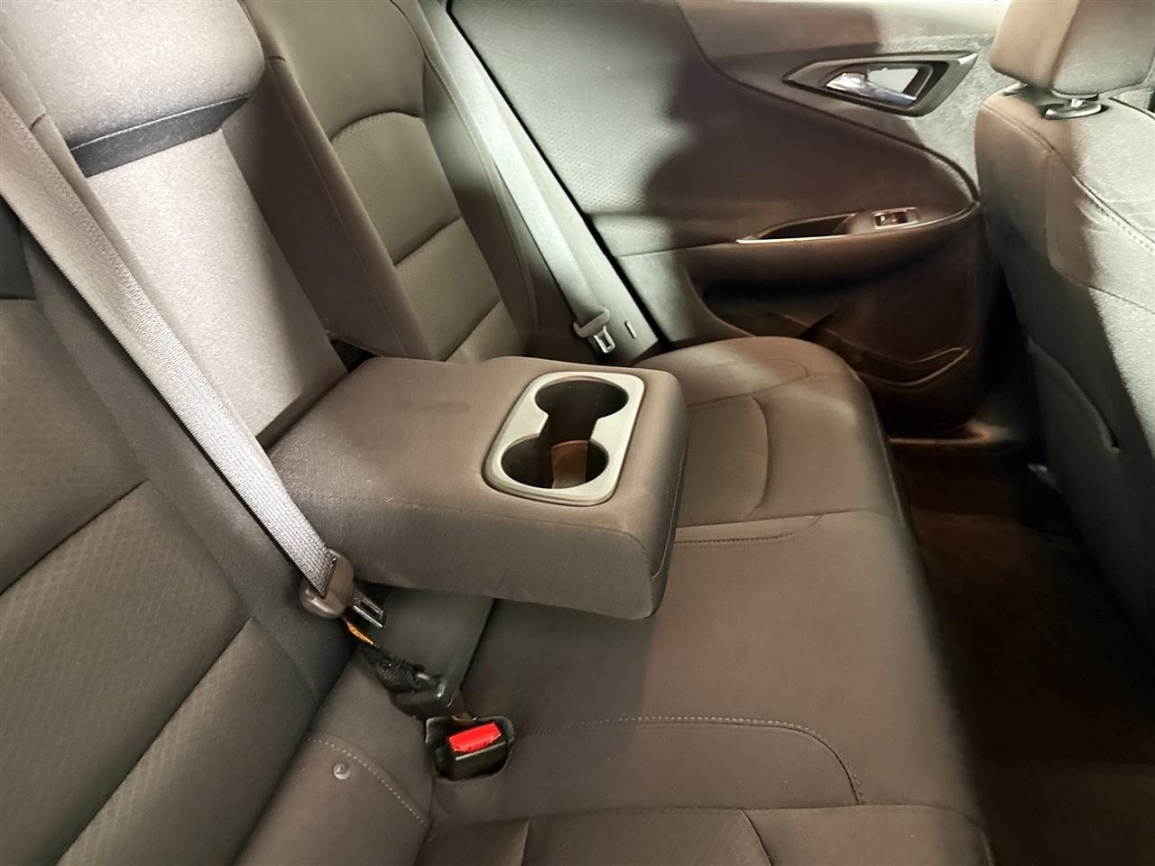 Chevrolet Malibu 4dr Sdn LT w/1LT 2017