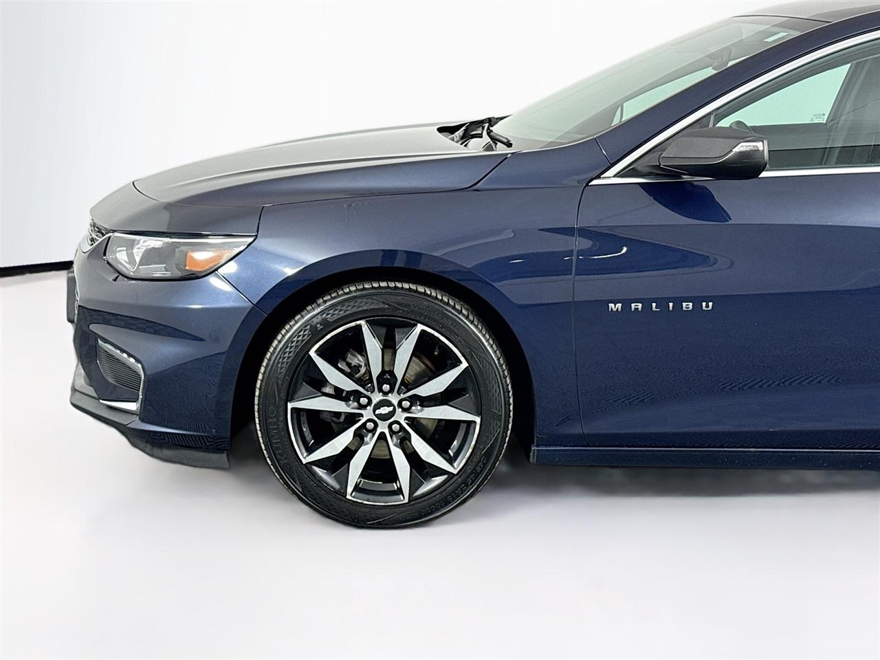 Chevrolet Malibu 4dr Sdn LT w/1LT 2017