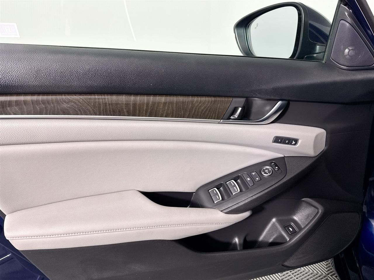 Honda Accord Hybrid Touring Sedan 2018