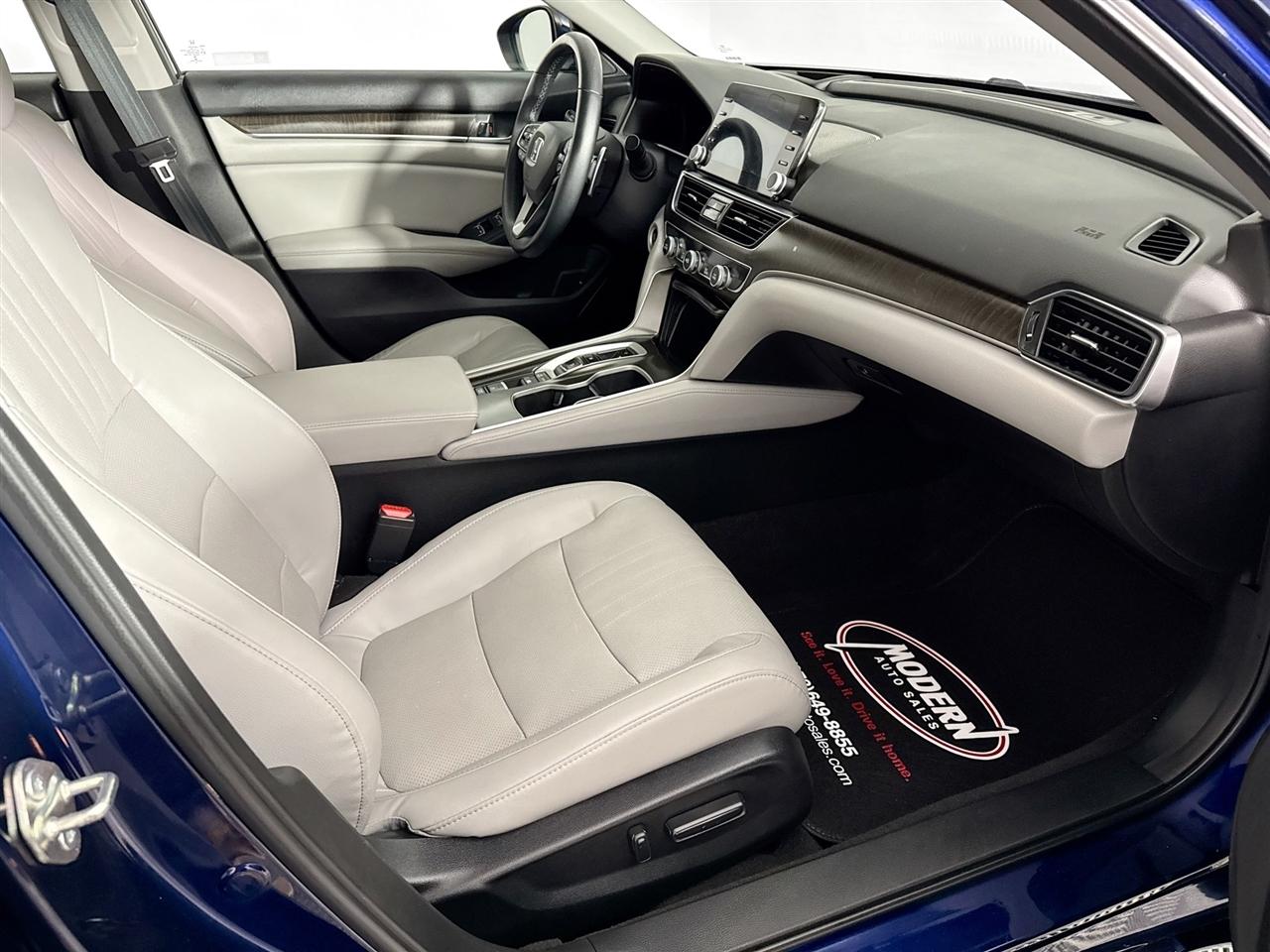 Honda Accord Hybrid Touring Sedan 2018